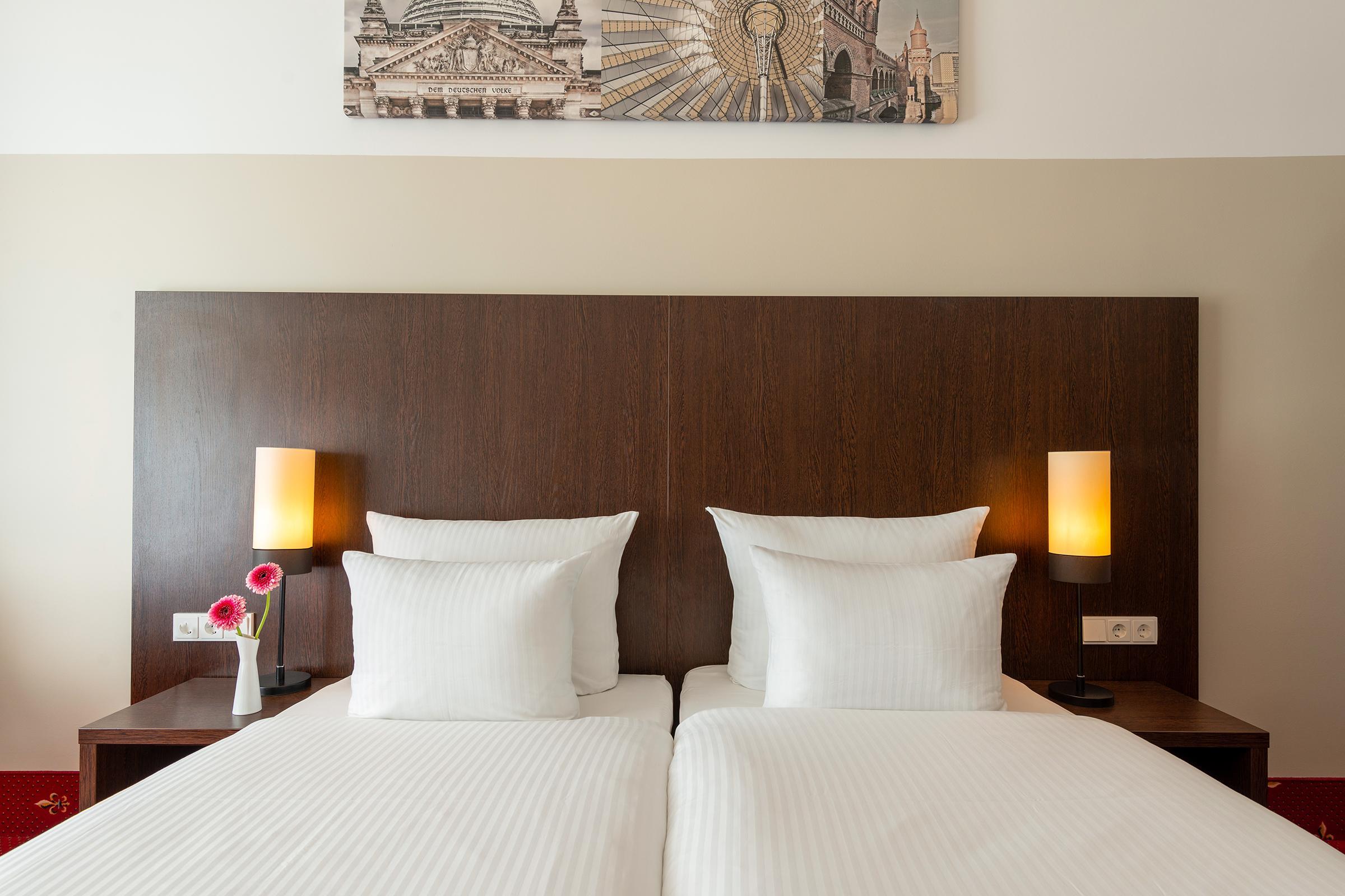 Leonardo Hotel Berlin Ku'Damm Екстериор снимка
